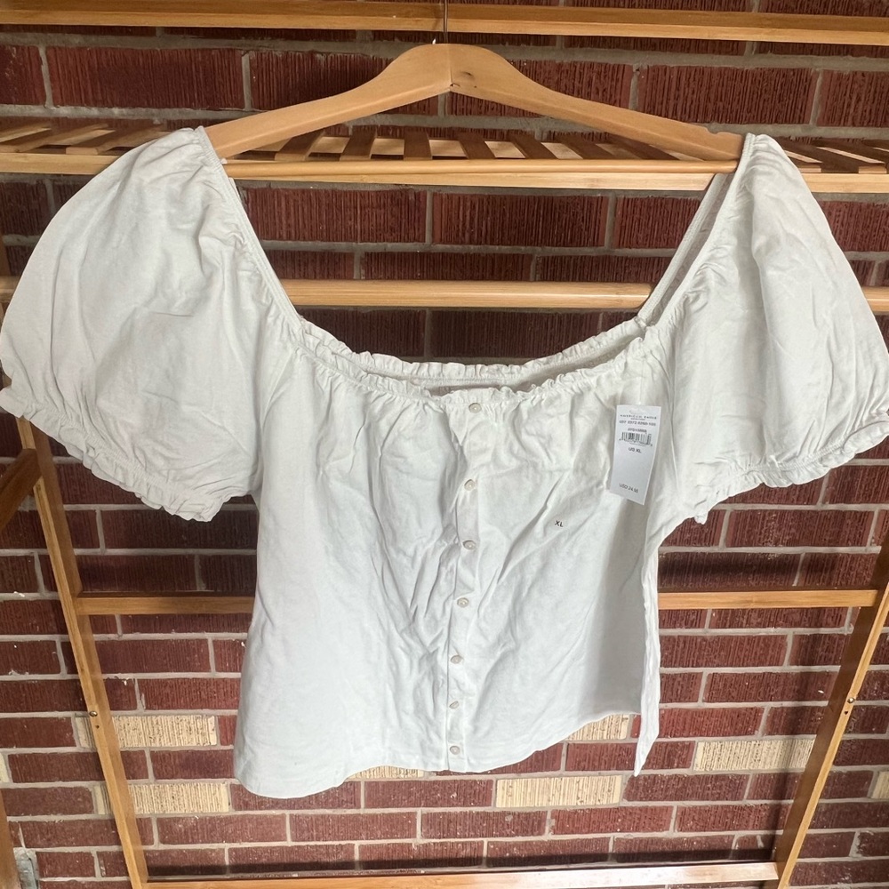American Eagle NWT white peasant short sleeve blouse